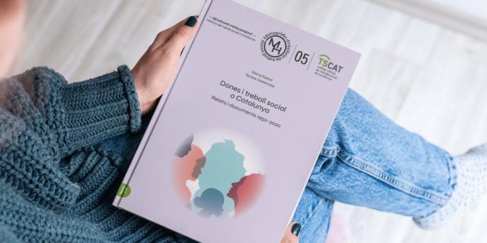 Presentació monografia sobre dones i treball social