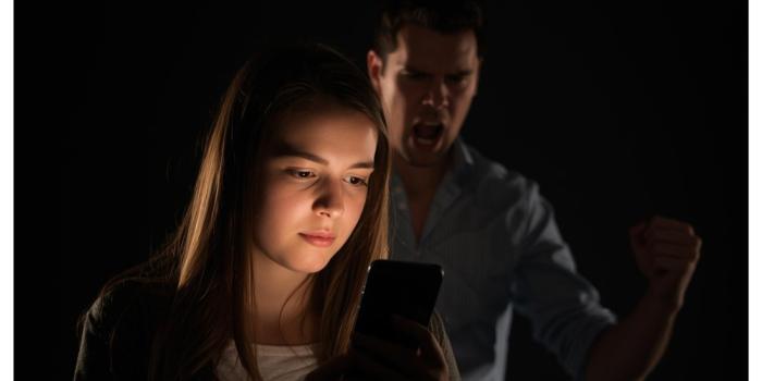 Taula rodona sobre violències digitals