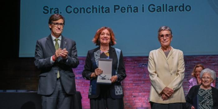 Entrega de la Medalla Josep Trueta a Conchita Peña